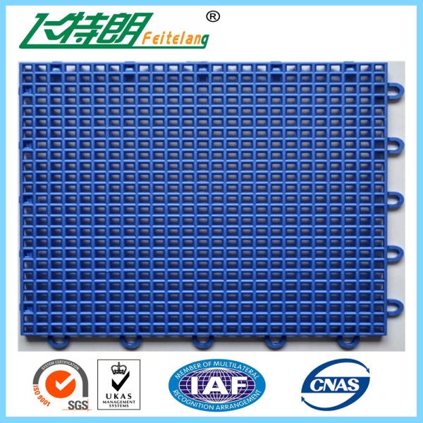 Non Slip 2500N Outdoor Sports Surfaces Eco Interlocking Gym Flooring