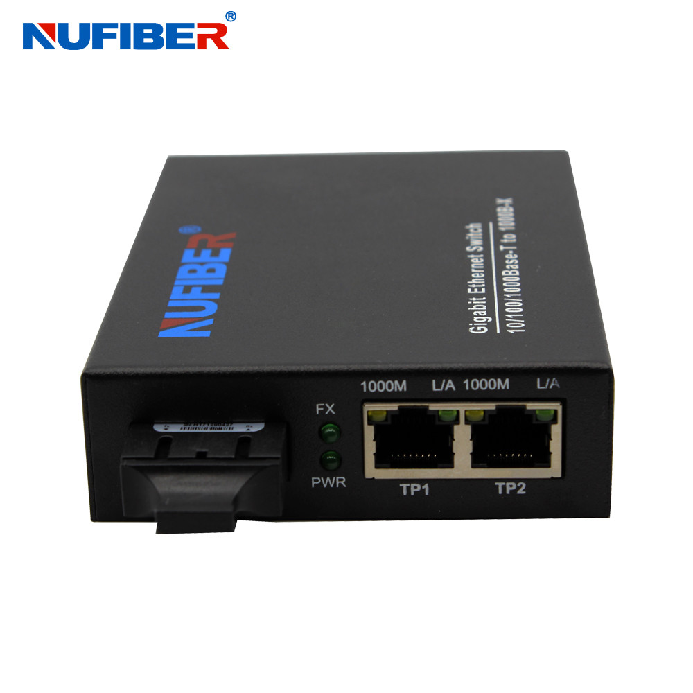 1000M Fiber Ethernet Switch RoHS Approved 2 Port Ethernet Switch Single Mode Fiber Converter