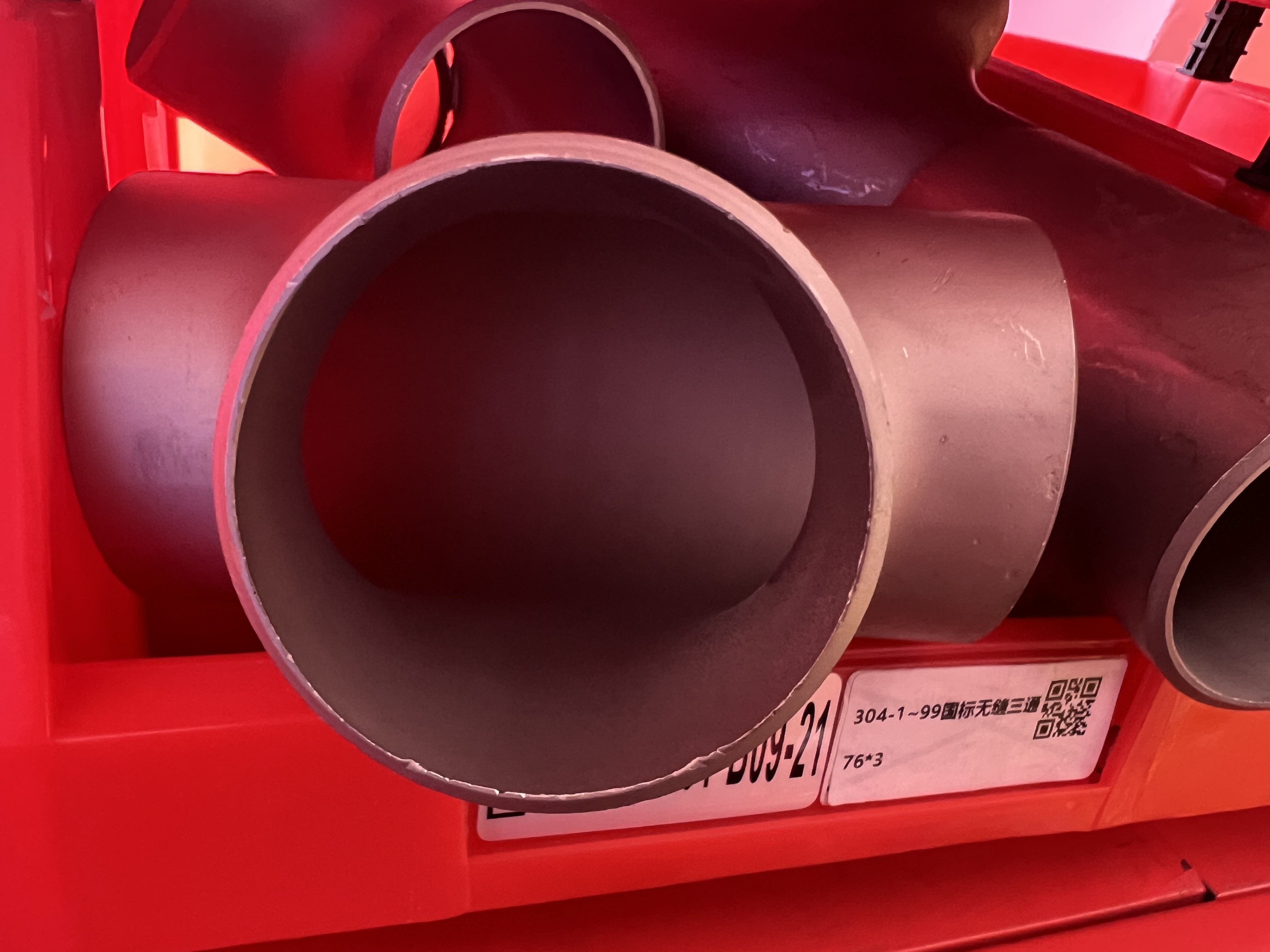 EN ASTM AISI DIN JIS SS Welded Tube Stainless Steel Equal Tee Butt Welded Pipe Fittings
