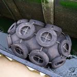 2.0*3.5M Floating Pneumatic Rubber Fenders 50kPa 80kPa For Ship Docking