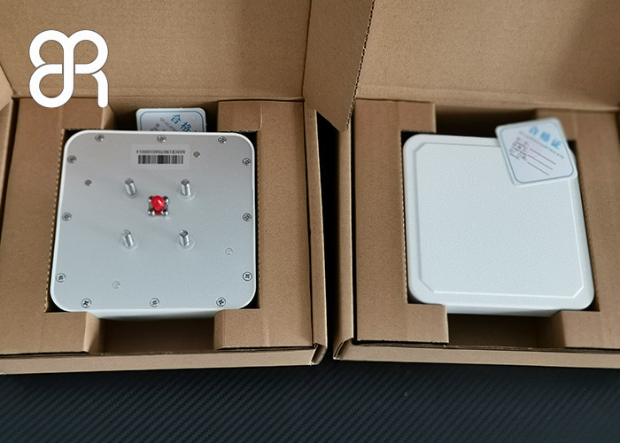 IP67 Rfid Reader Antenna Gain 6dBic Circular Polarization 902～928MHz Frequency