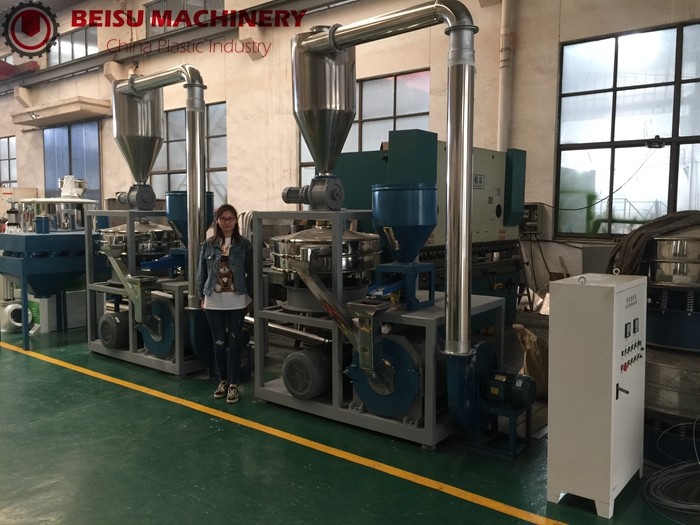 BS -500 Plastic Pulverizer Machine PP Pulverizer Machine For Grinding Flakes And Granules