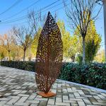 300mm Corten Steel Sculpture SGS Metal Steel Garden Sculpture Yard Art For Parks
