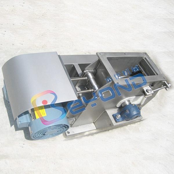 220V / 380V Voltage Fruit Processing Machine 2 - 10kw Power Hammer Type Crusher