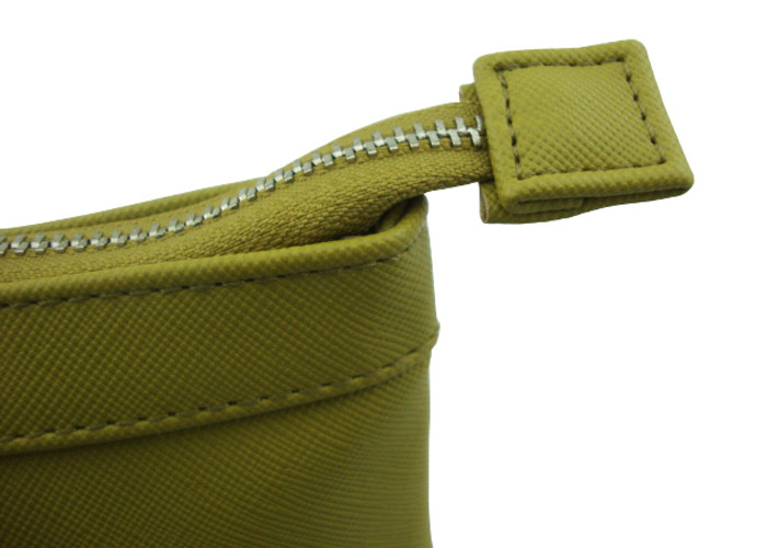 Eco-friendly Yellow Travel Accessory Bag Firm PU Material Cosmetic Bag