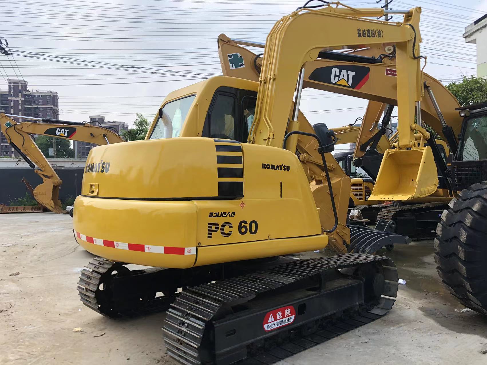 Komatsu PC50 PC55MR-2 PC56 PC35mr PC40mr PC78us Excavator with Hydraulic Cylinder
