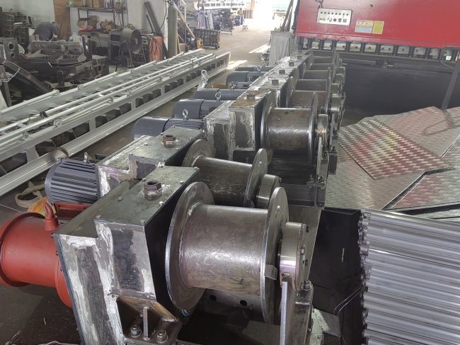 Marine ship parts Accommodation Ladder Gangway Winch 1ton 2ton 3ton