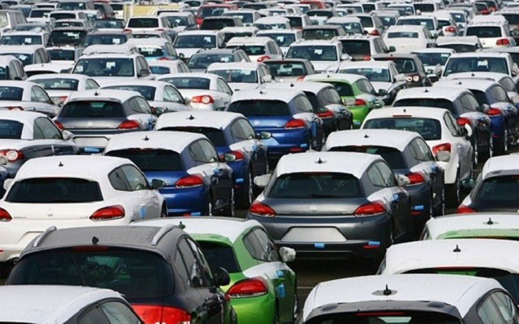white color Vehicle Protection Film for Plug-in Hybrid Electric Vehicles