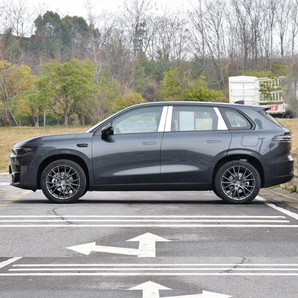 Speed C10 Rwd Electric SUV Car by Leapmotor 2825mm Wheelbase Extended-Range