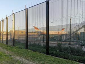 Wholesale Clearvu Q195 Steel Anti Climb Security Fencing from china suppliers
