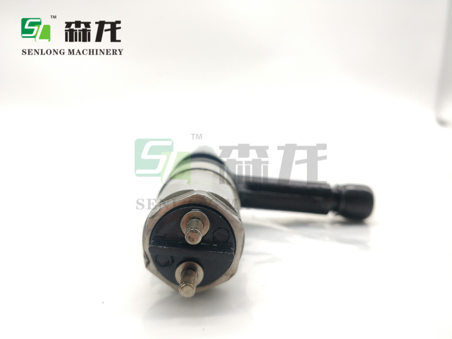 6D140 Komatsu 650-8 Diesel Fuel Injector 095000-0562