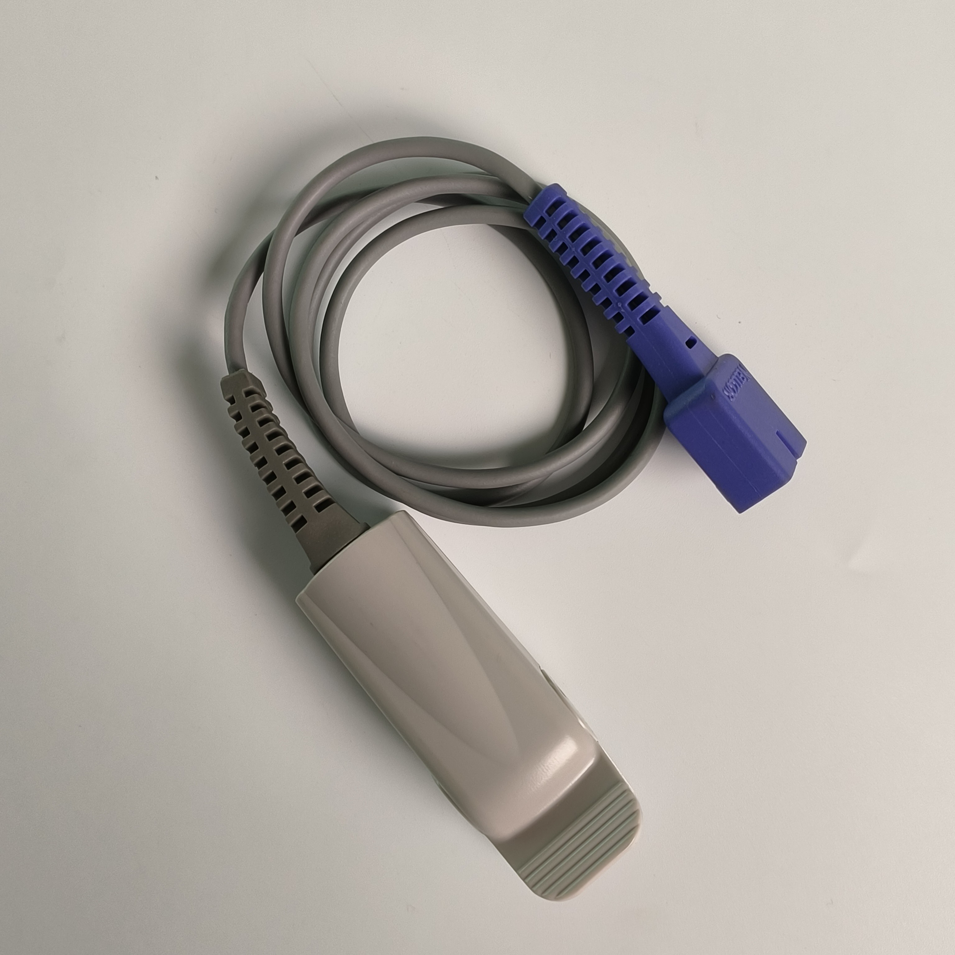 COVIDIEN Original Adult SpO2 Sensor Reusable ＞40kg Technology REF：DS100A