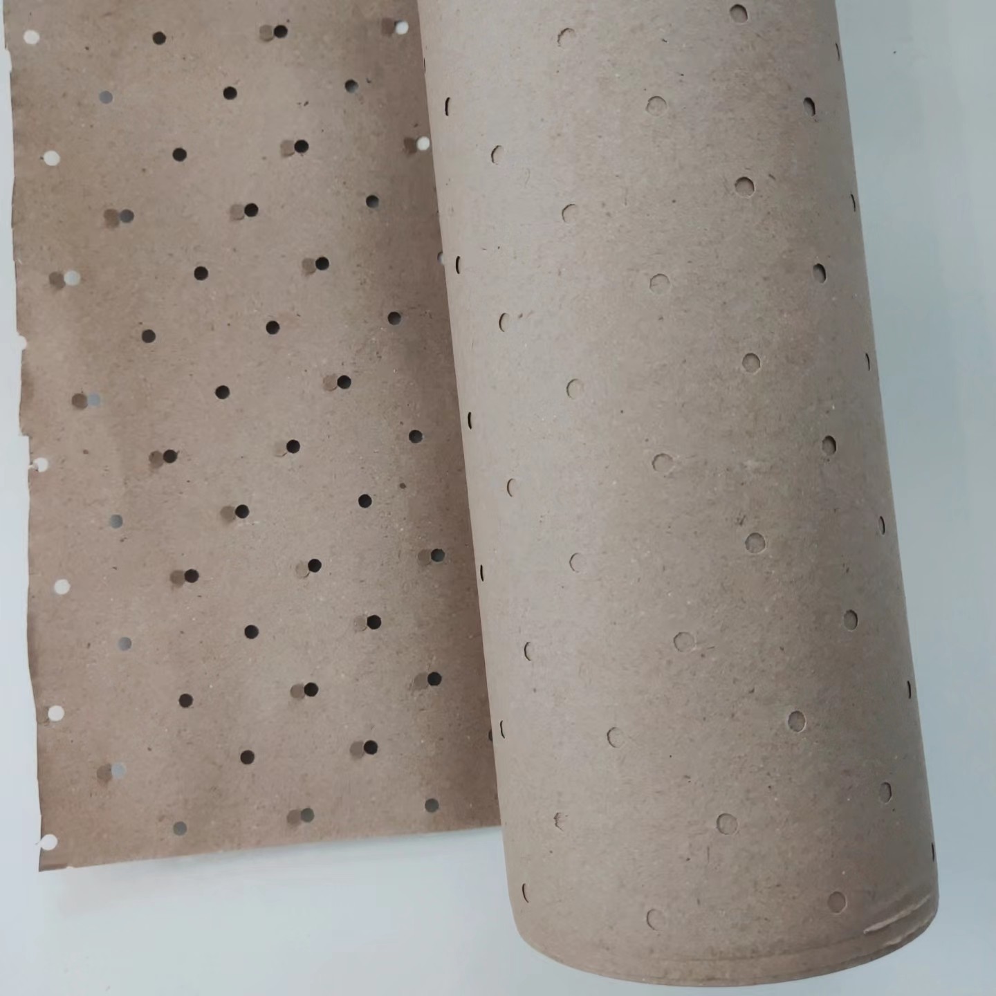 5cm Round Hole Brown Paper Roll Packaging , Recycle Pulp Eco Kraft Wrapping Paper