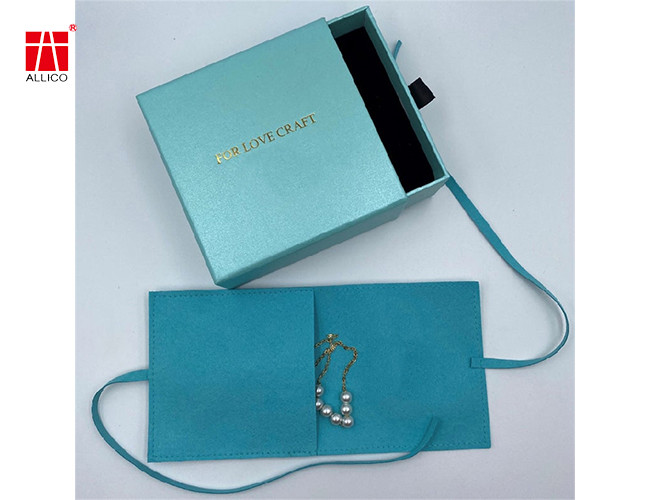 Custom Logo Black Magnetic Closure Rigid Cardboard Gift Box With Eva Foam Insert