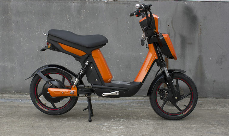 48V 350W Pedal Assist Electric Bicycle With 48V 12AH Removable Battery