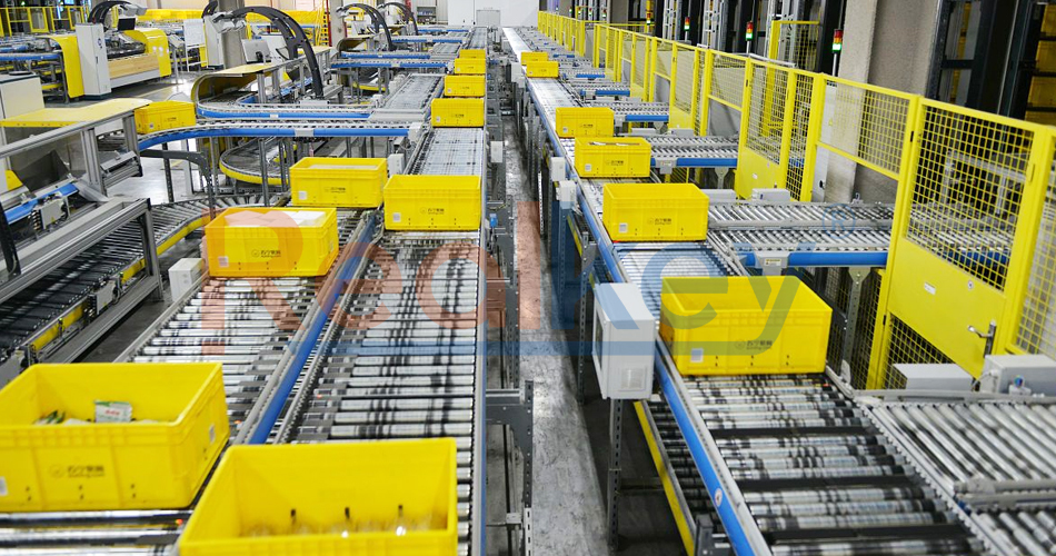 High Reliability Automatic Roller Conveyor System Customizable Length