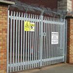 Assembled 2.4 M Palisade Metal Fencing Galvanised European Style
