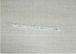 White / Ivory Automotive Plastic Injection Molding Custom Vehicle Logos Sub Gate