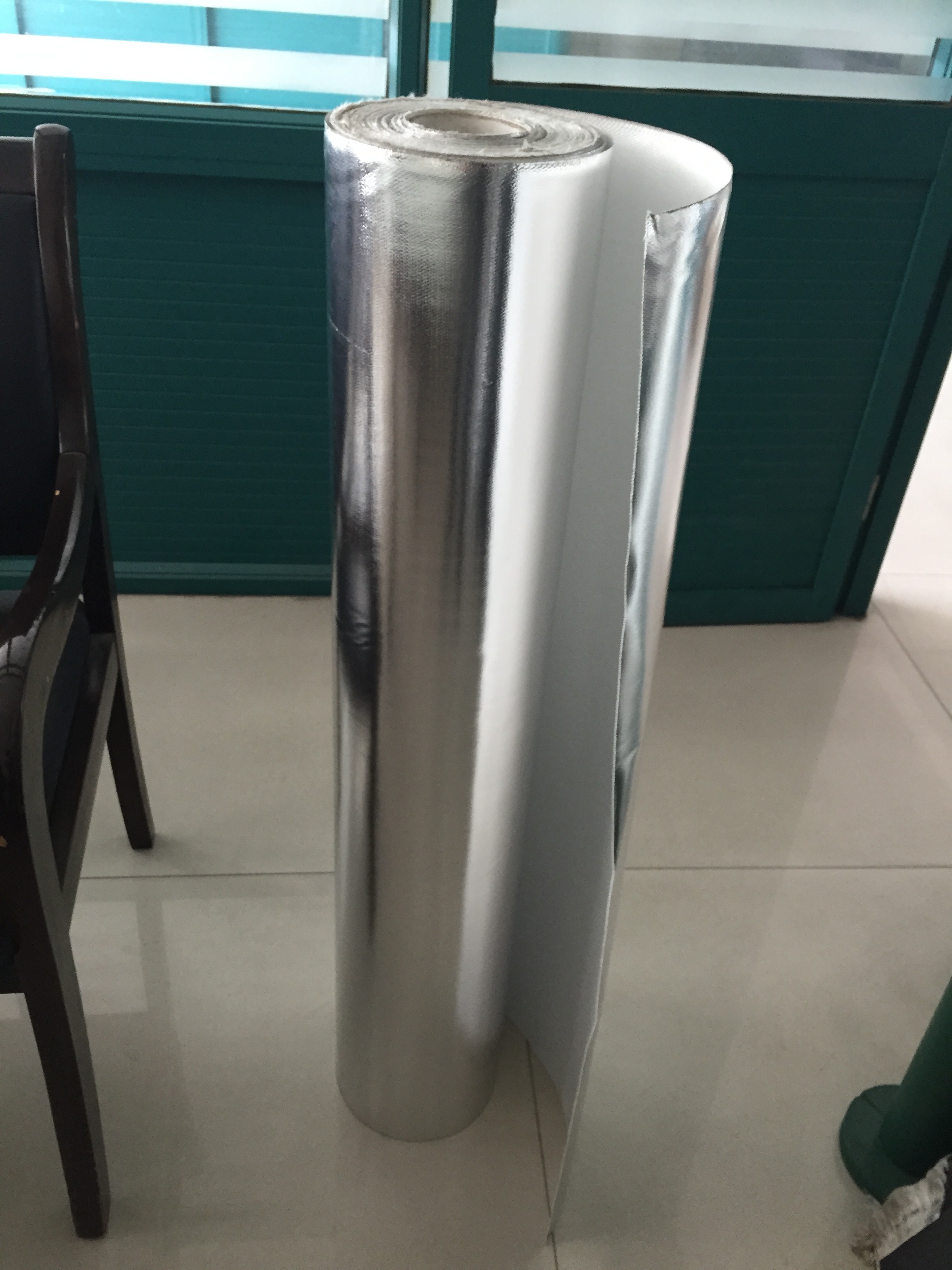 Flame Resistant Aluminized Glass Cloth , Aluminum Film Fiberglass Fabric AL7628