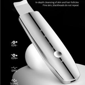 Wholesale 400mAh Portable Ultrasonic Skin Scrubber , Pore Vacuum Blackhead Remover from china suppliers