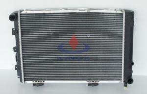 Wholesale High cooling efficiency auto repair radiator Of BENZ W124 / 200D / 250 TD 1984 1993 MT from china suppliers