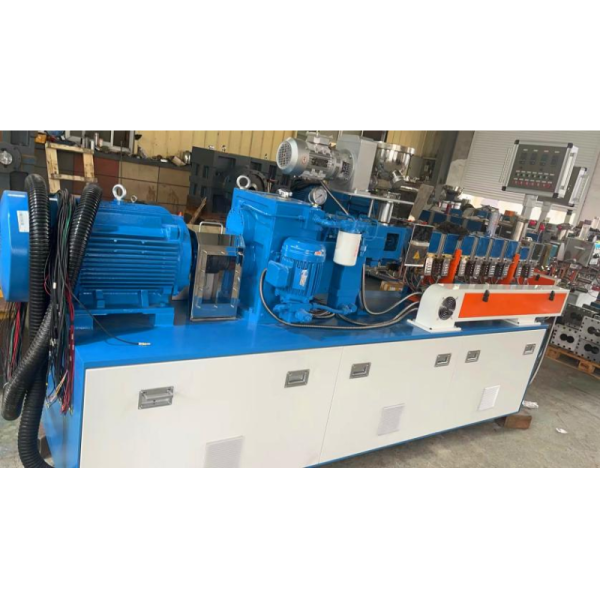 JCD-D 52mm 300-8000kg Co-rotating Twin Screw Extruder For Plastic