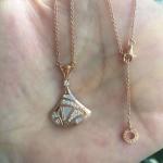 Fan Shape Luxury Jewelry Jewelry Divas Dream Necklace 18K Gold With Natural
