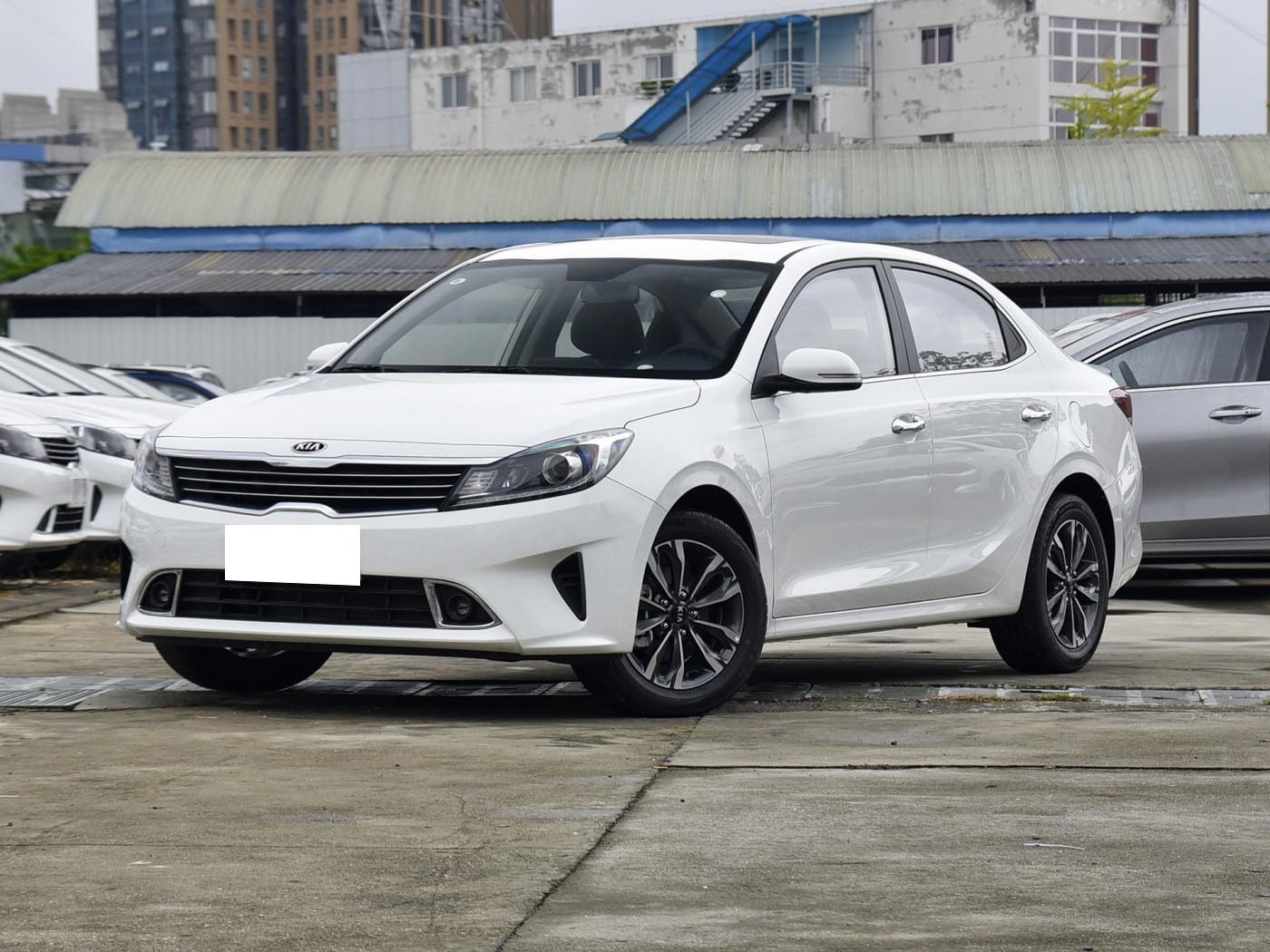 KIA FORTE Compact Car 1.6L 123 Horsepower L4 Fuel Sedan 4 Door 5 Seat Adult Gasoline Sedan Car