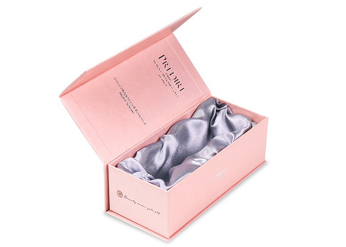 Satin Lined 350gsm Cardboard Magnetic Closure Box Pantone Color