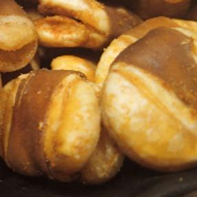 Wholesale Vietnam Crunchy Roasted Fava Beans Crisps Low Fat Chili Belted from china suppliers