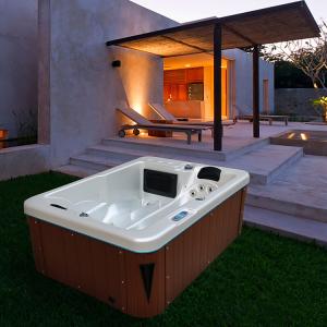 Wholesale 2 Lounge Acrylic Outdoor Spa Hot Tub Hotel Indoor Massage Bathtub from china suppliers