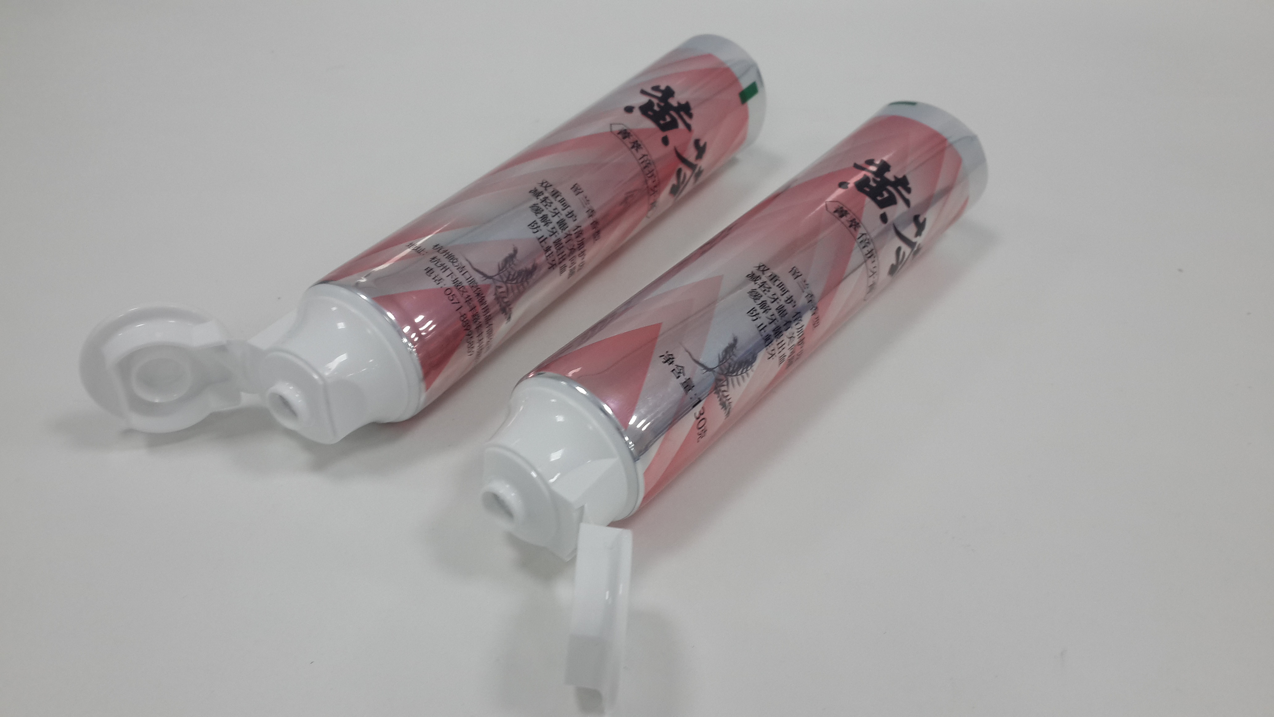 Coated Aluminium Laminated Toothpaste Tube With Flip On Doctor Cap 250/12