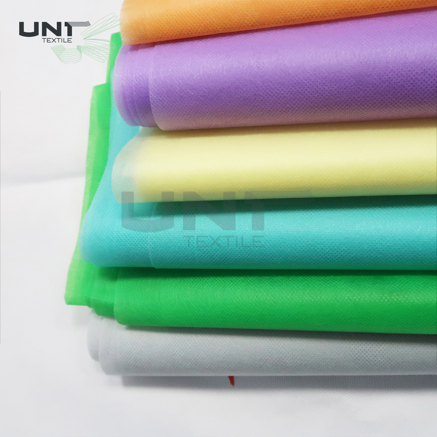 Chinese Colorful SS PP Spunbond Non Woven Fabric Rolls / SS for Face Mask