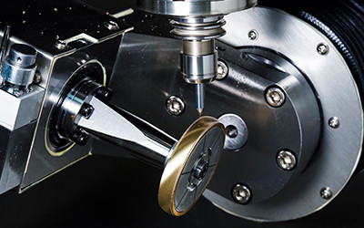 State-of-the-Art Five Axis Jewelry Making Machine for Jewelry Production Needs