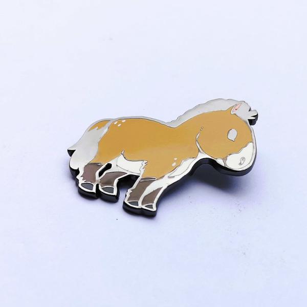Black Nickel Cute Animal Design Zinc Alloy Die Casted Hard Enamel Lapel Pins