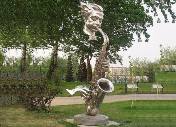Public Contemporary Saxophone Garden Statues Stainless Steel Art For Lawn