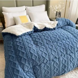 Wholesale Cozy Sherpa Soft Fleece Bedding King Size Quilted Comforter 150gsm - 400gsm Polyester Filling from china suppliers