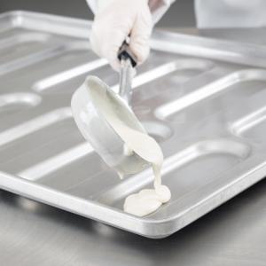 Wholesale 41055 Glazed Aluminized Steel Rounded End Hoagie Bun Pan Tray from china suppliers