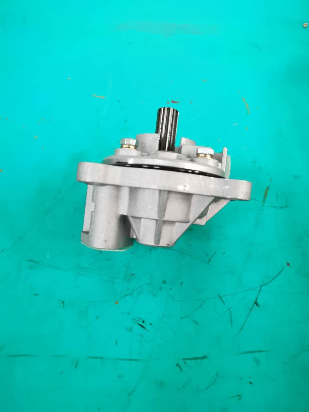 175-13-23500 PUMP ASS'Y KOMATSU parts D135A, D155A, D155C, D355A, D355C, D65A, D65E, D65P, D65S, D75A, D85A, D85C, D85E,