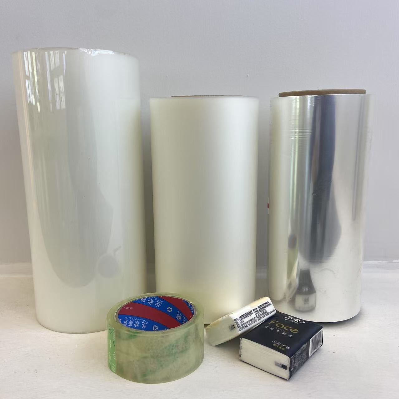 Heavy Duty Clear Opp Bopp Tape Film Roll Waterproof For Carton Box Sealing
