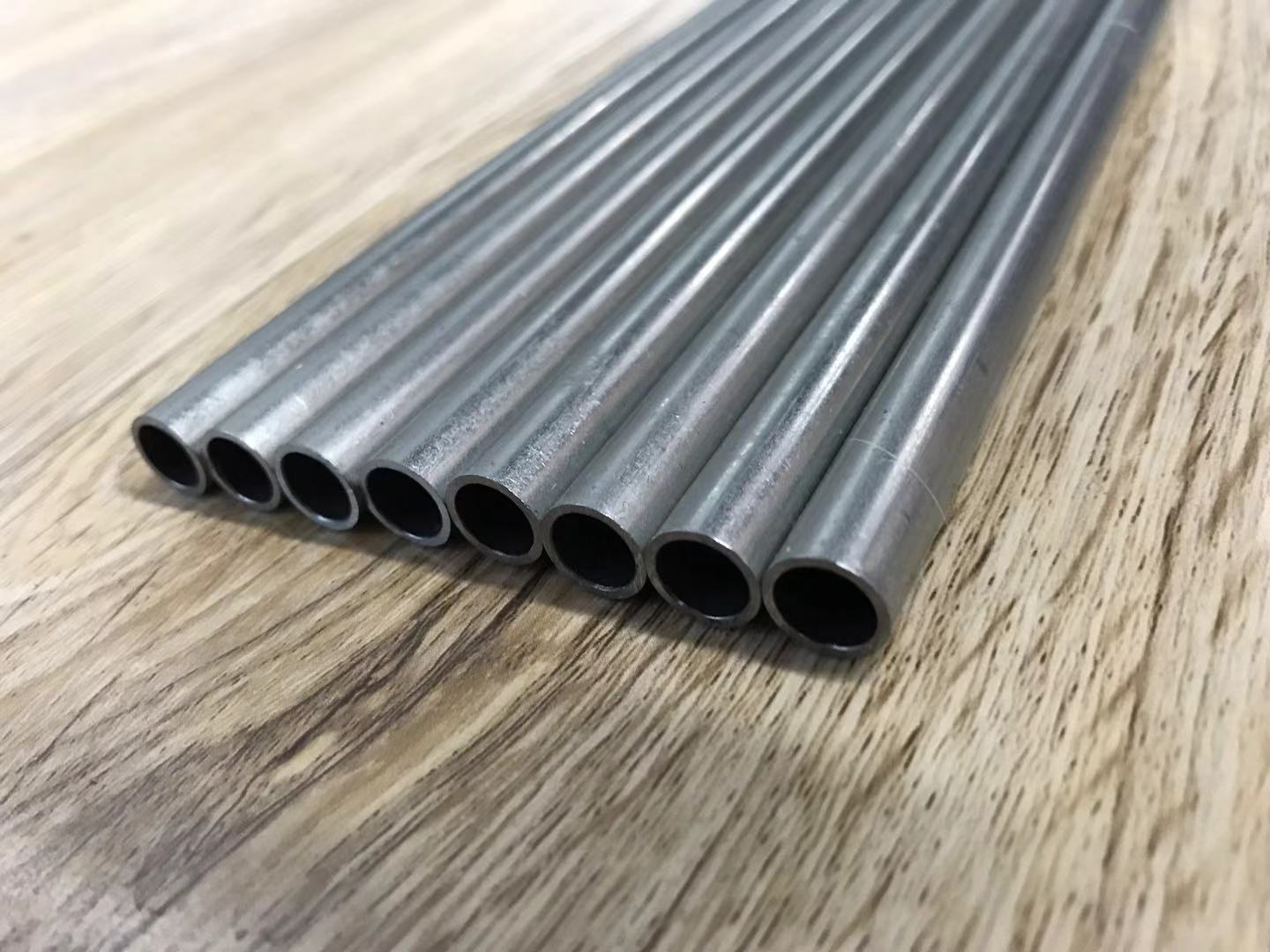 Galvanized Precision Seamless Steel Pipe Tube