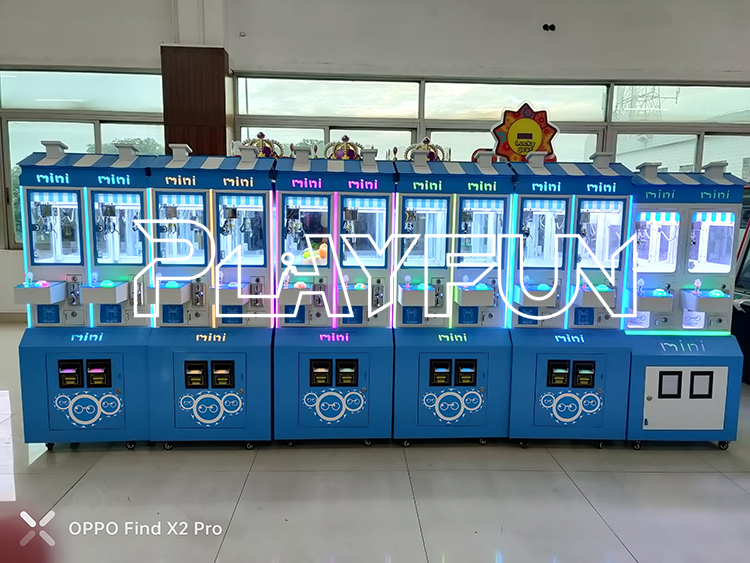 Playfun 2 Players Mini Claw Machine Couple Crane Claw Dolls Machines Gift Vending Machine Toys for Claw