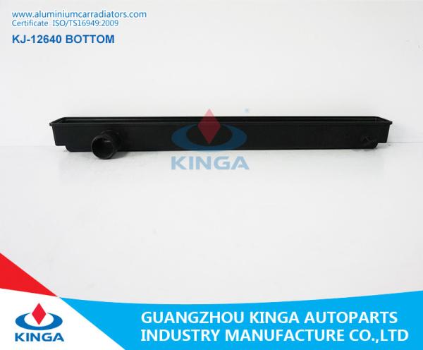 Water Cooled PA66 Radiator End Tank Replacement For Toyota Hilux Ppickup PN85'86