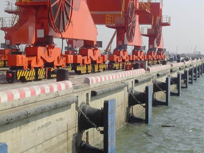 Customizable Cone Shaped Rubber Fenders Conical Rubber Bumpers