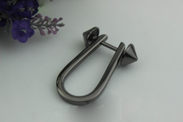 OEM novelty design fashion classical wild zinc alloy can removeble metal d shape