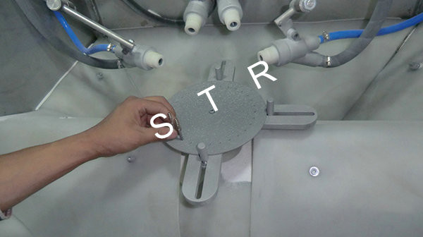 Tumbler Cart Industrial Sandblaster Cabinet to Remove Rust Cups Bottles Gears Camera Shells