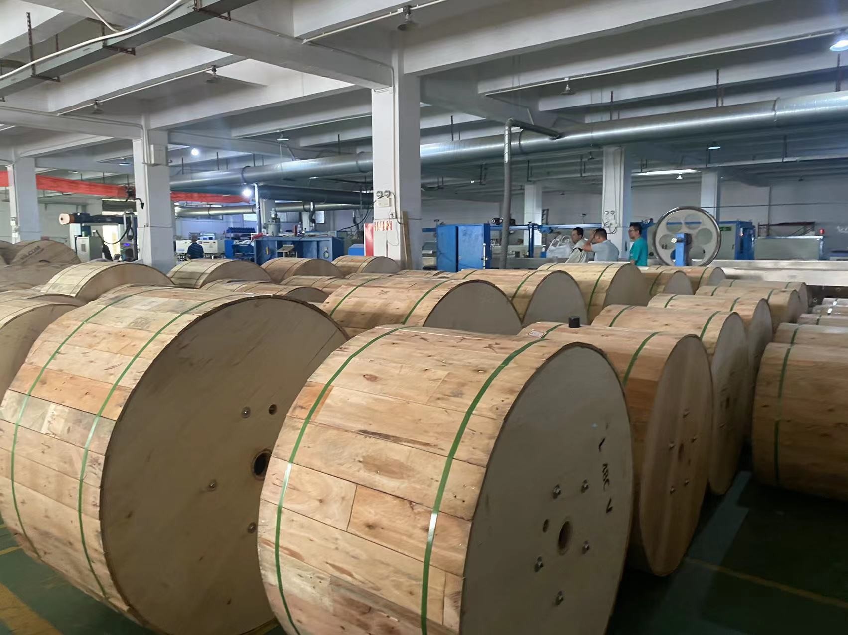 4 Cores Composite OPLC Hybrid Fiber Optic Cable With Copper Conductor