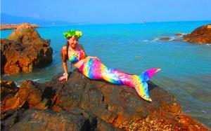 Wholesale High Elasticity Fabric Ladies Mermaid Tail , Swimmable Mermaid Tails For Adults from china suppliers