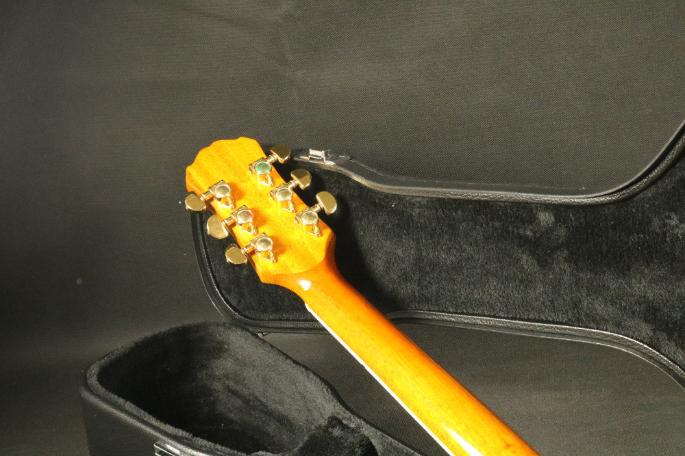 High Quality amber hollow body jazz 335 bigsby bridge electric guitar Guitar