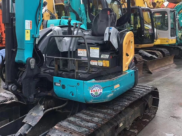 Used Kubota40 excavator with good condition/Second hand hydraulic crawler Excavator Kubota40 for sale